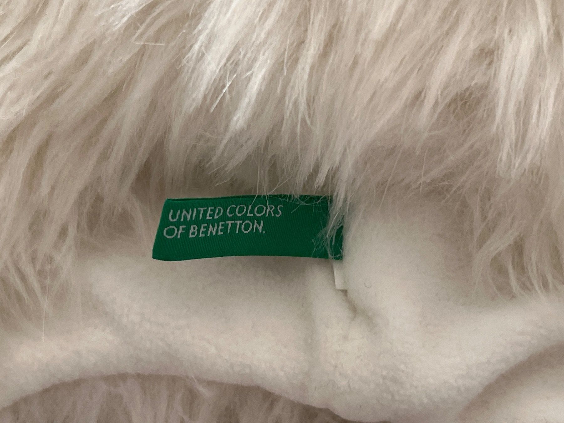 Benetton Mützen & Schals: Benetton Mütze gr 6-8 Monate – Gebraucht aus Adligenswil von Phoenix2017 3