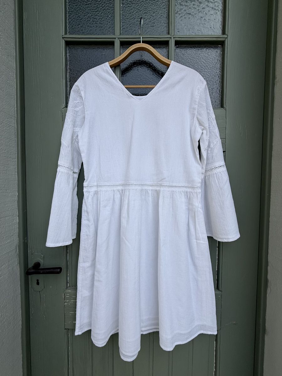 Esprit Vestiti: ESPRIT Kleid weiss – Usato da Hünenberg See venduto da Cheetah4 1