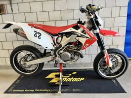 HM FJ500RC