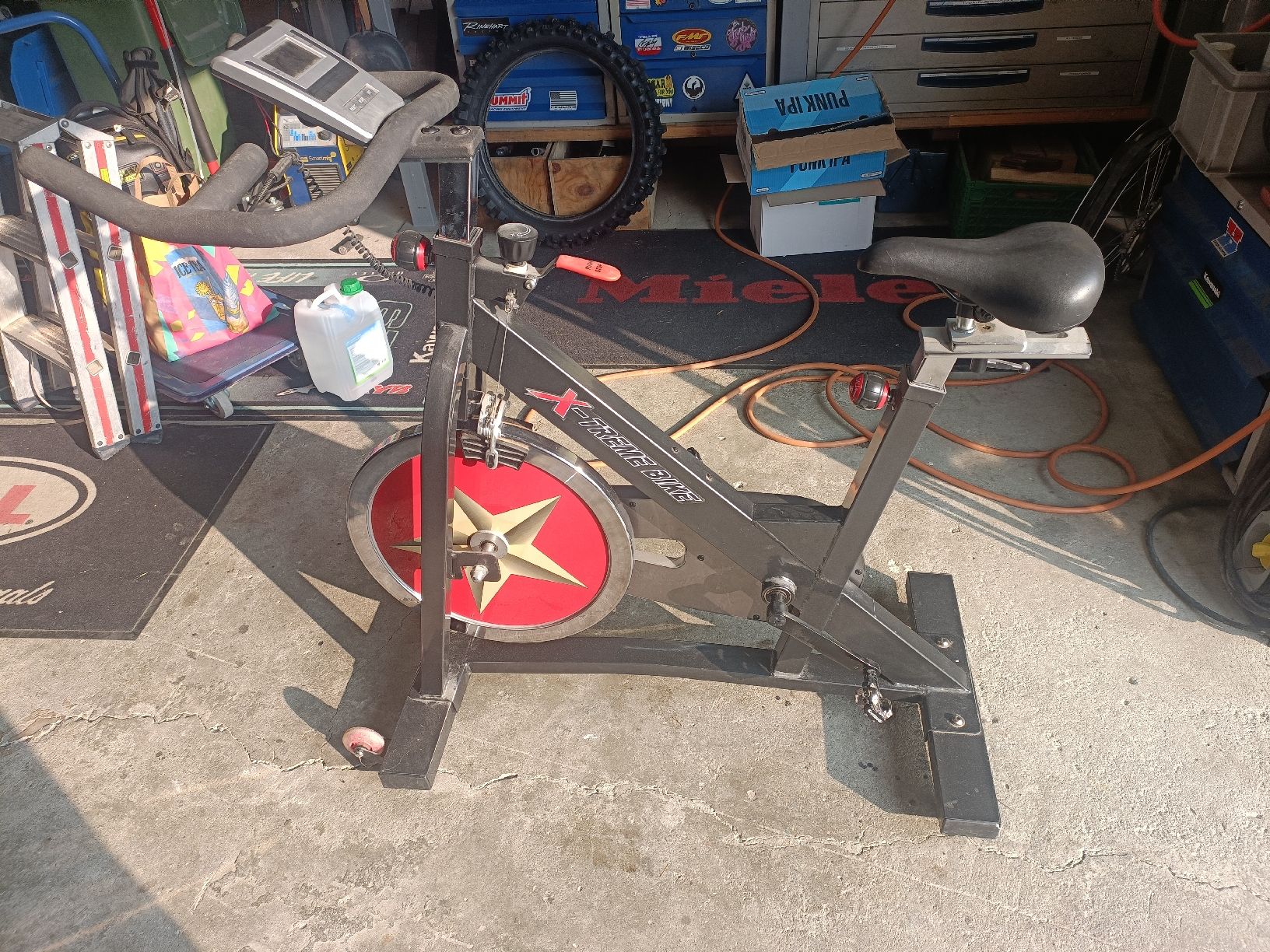 Biciclette: vélo spinning – Usato da Produit (Leytron) venduto da chr_kf8l