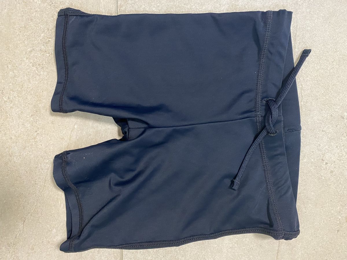H&M Costumi da bagno: Badehose dunkelblau H&M Grösse 98/104 – Usato da Neerach venduto da ne11a