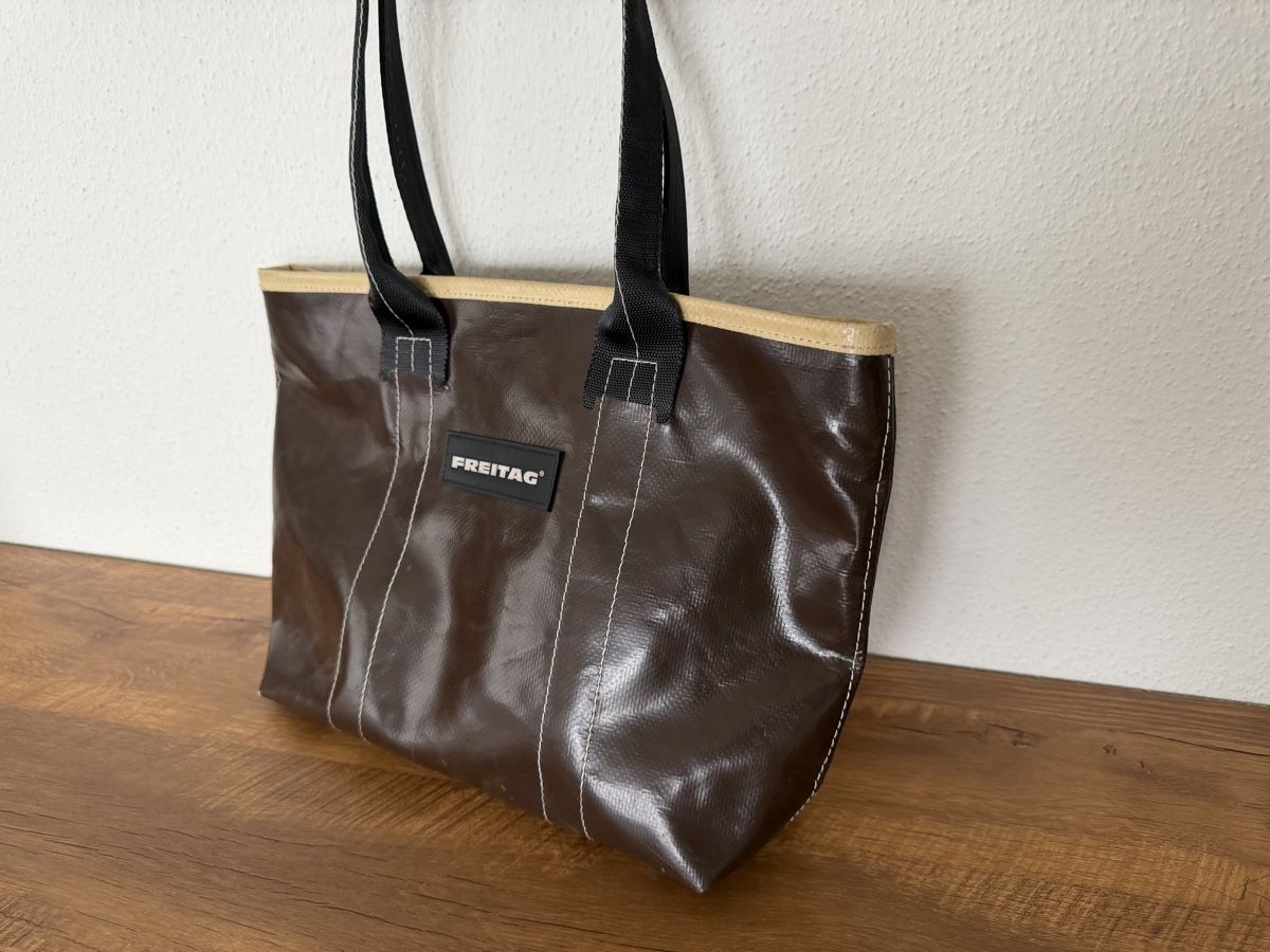 Freitag Taschen: FREITAG F72 DONNA BRAUN – Gebraucht aus Brügg BE von Goob 2