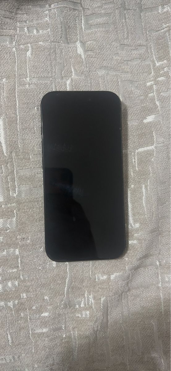 Apple Handys / Smartphones: Iphone 16 pro – Gebraucht aus Effretikon von als_nv9l 1