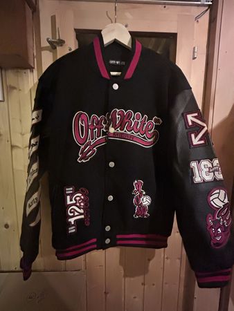 Gr. M Off-White x AC Milan Jacke schwarz neu mit Etikett