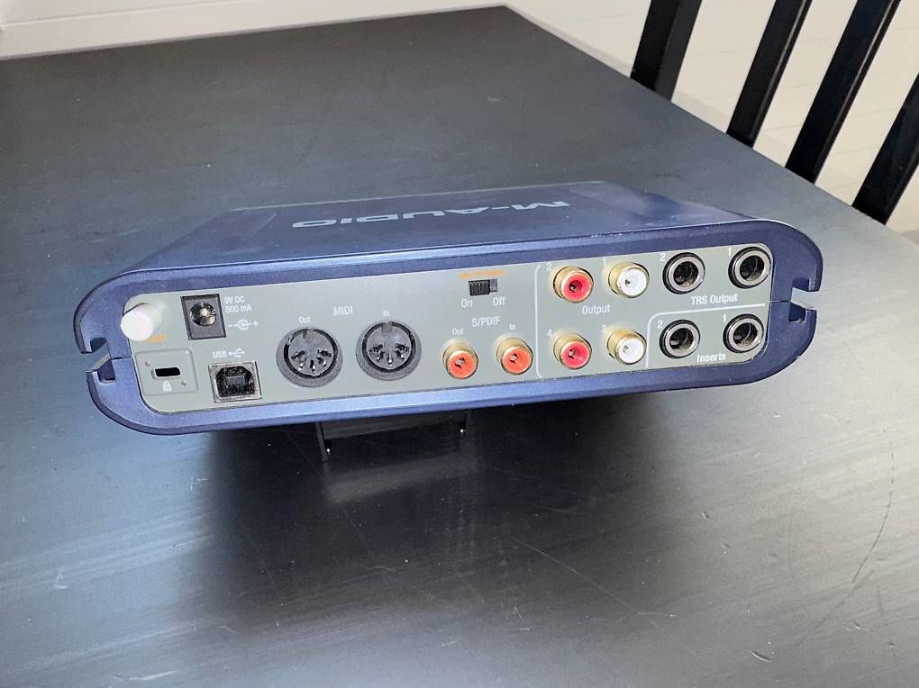 M-Audio Attrezzatura per studi di registrazione: M-Audio Fast Track Pro USB Audio/MIDI Interface – Usato da Flims Waldhaus venduto da f0.9 1