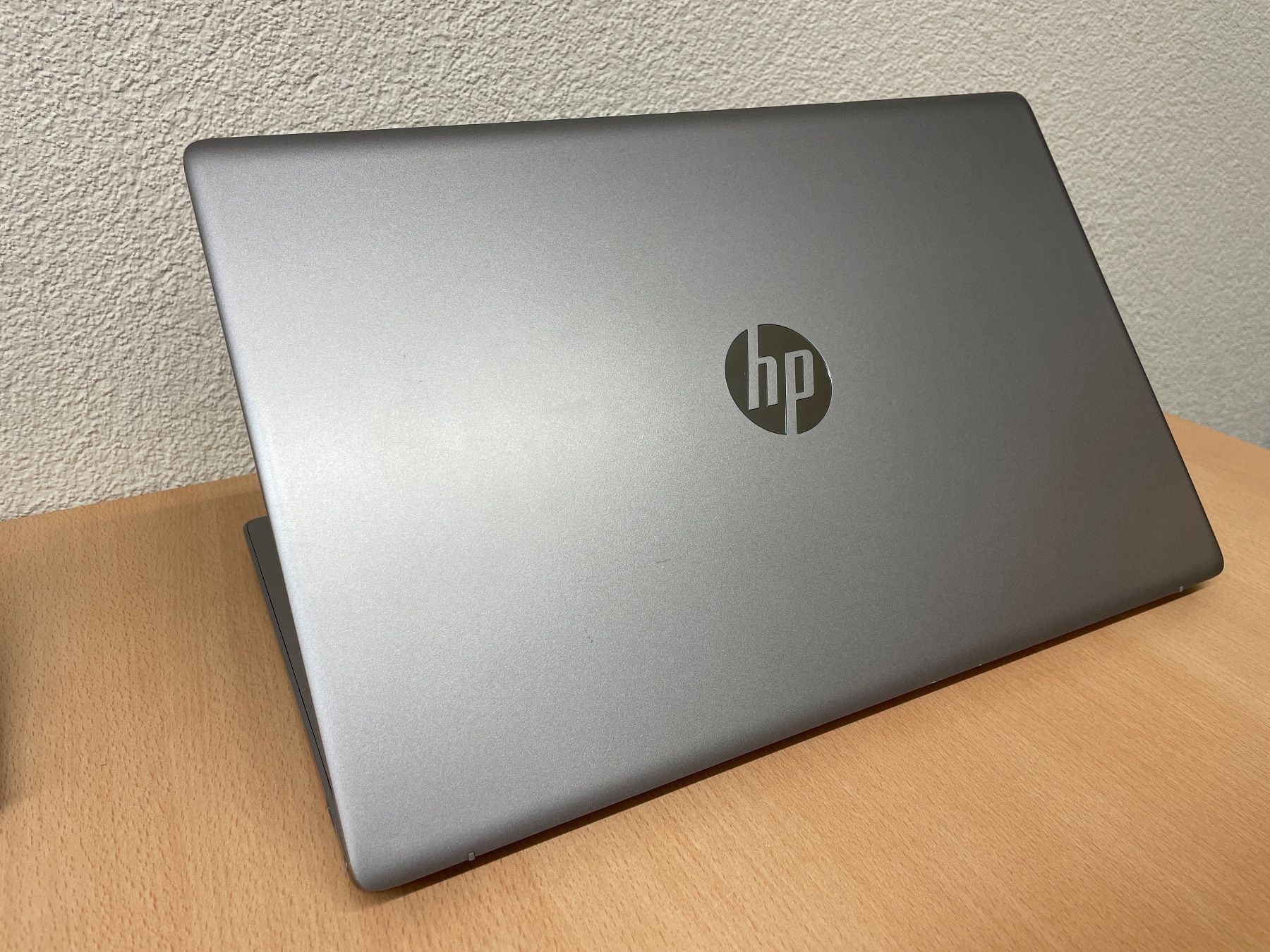 Hewlett Packard Notebook: HP 470 G10 – Nuovo (secondo la descrizione) da Abtwil SG venduto da Kueng.MultiOutlet 4