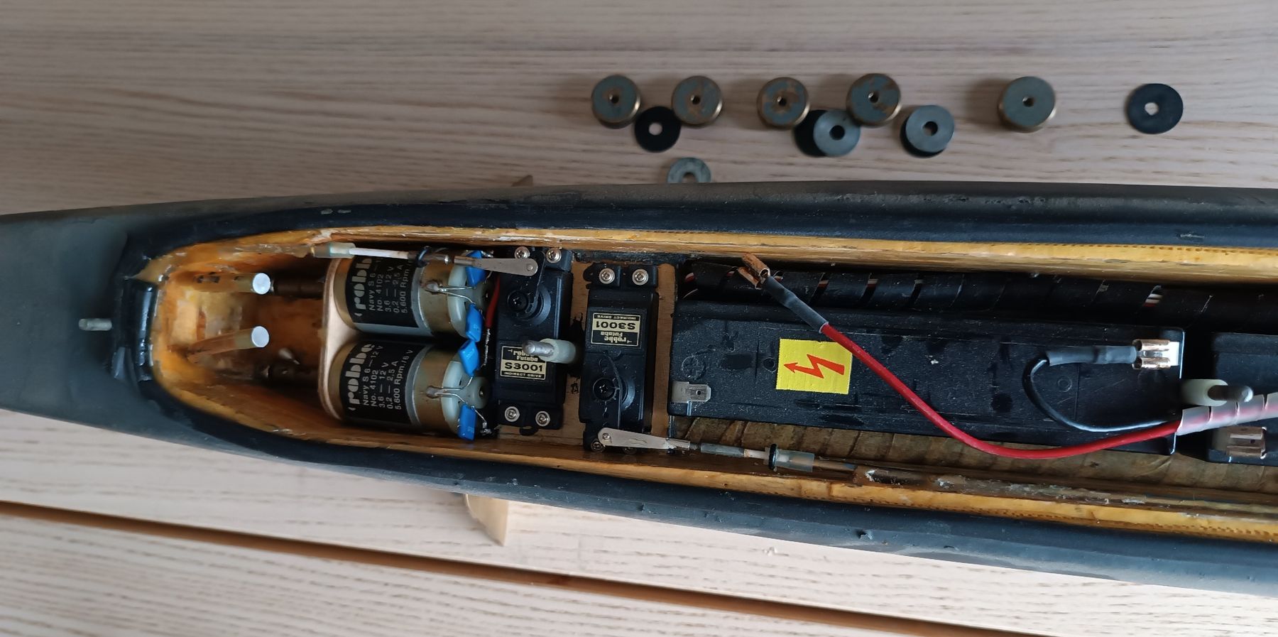 Modellismo RC: RC U-Boot U25, ferngesteuert, tauchfähig – Difettoso da Schaffhausen venduto da Viertelvorvieri 7