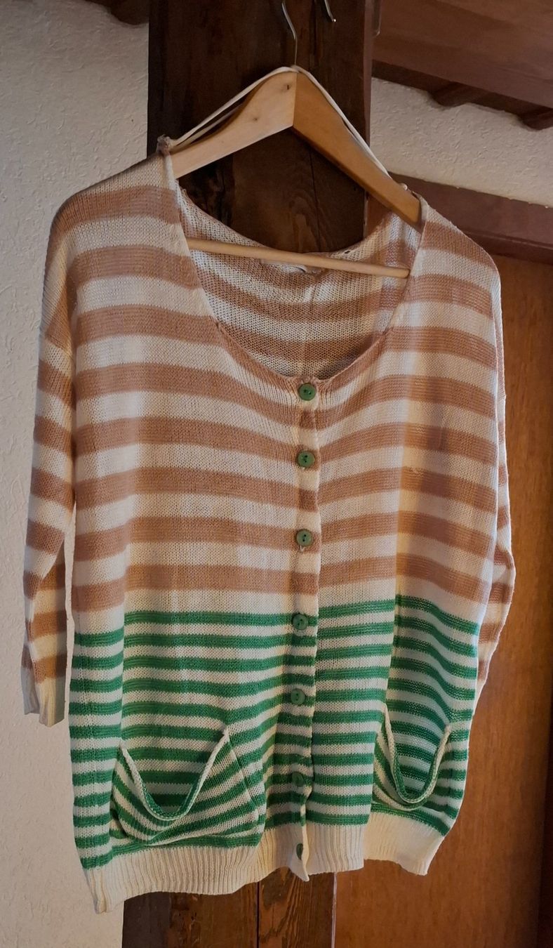 Maglioni & Felpe: leichte Strickjacke – Usato da st.gallen venduto da mona3