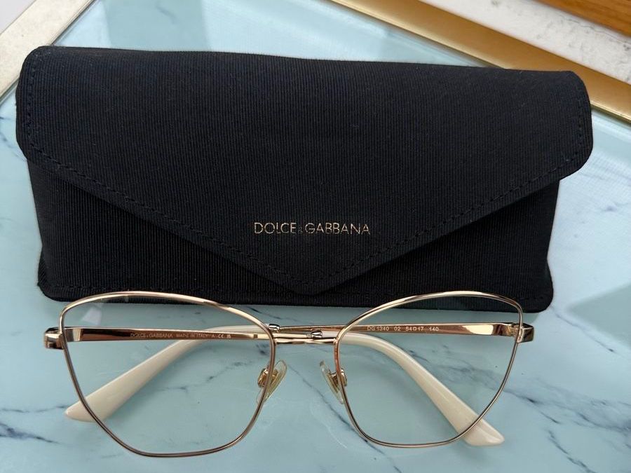 Dolce & Gabbana Brillen & Gläser: Dolce & Gabbana Spectacle | Reading Eyeglass worth 600CHF – Gebraucht aus Zürich von chj_855s