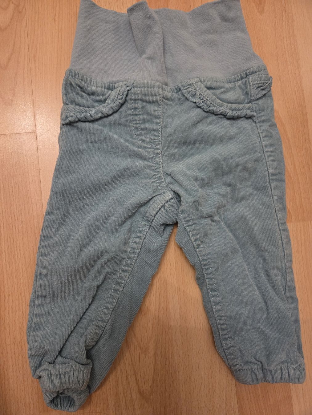 Kleiderpakete & -sets: Baby-Kleiderpaket, Gr. 68, Hosen – Gebraucht aus Staad SG von wk100 2