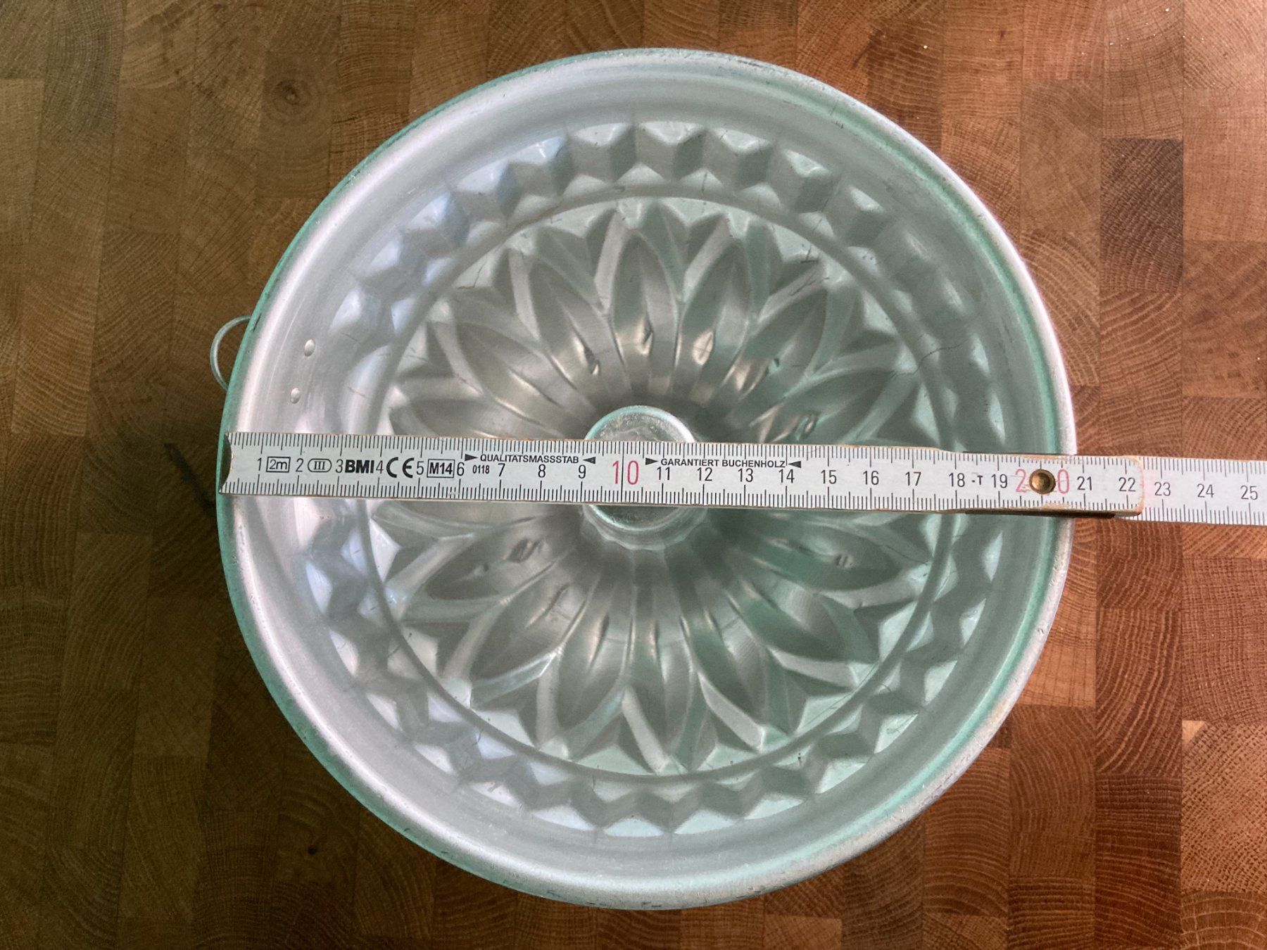 Teglie da forno: Sigg Weissblech Gugelhopf-Backform Gr. 20 Vintage – Usato da Subingen venduto da ArtBead 3