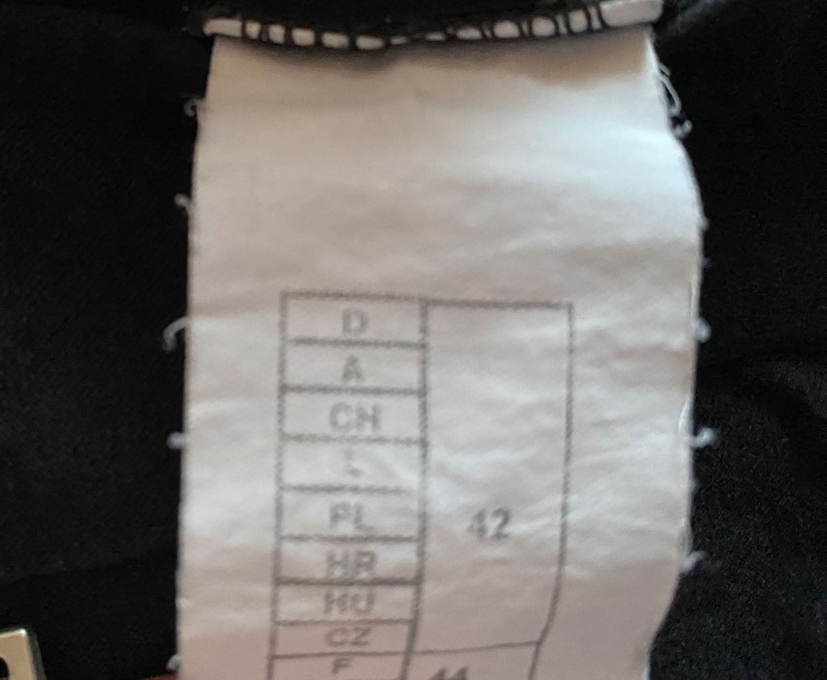 Pantaloni: Hose – Usato da Appenzell venduto da Sonnschein_ 1