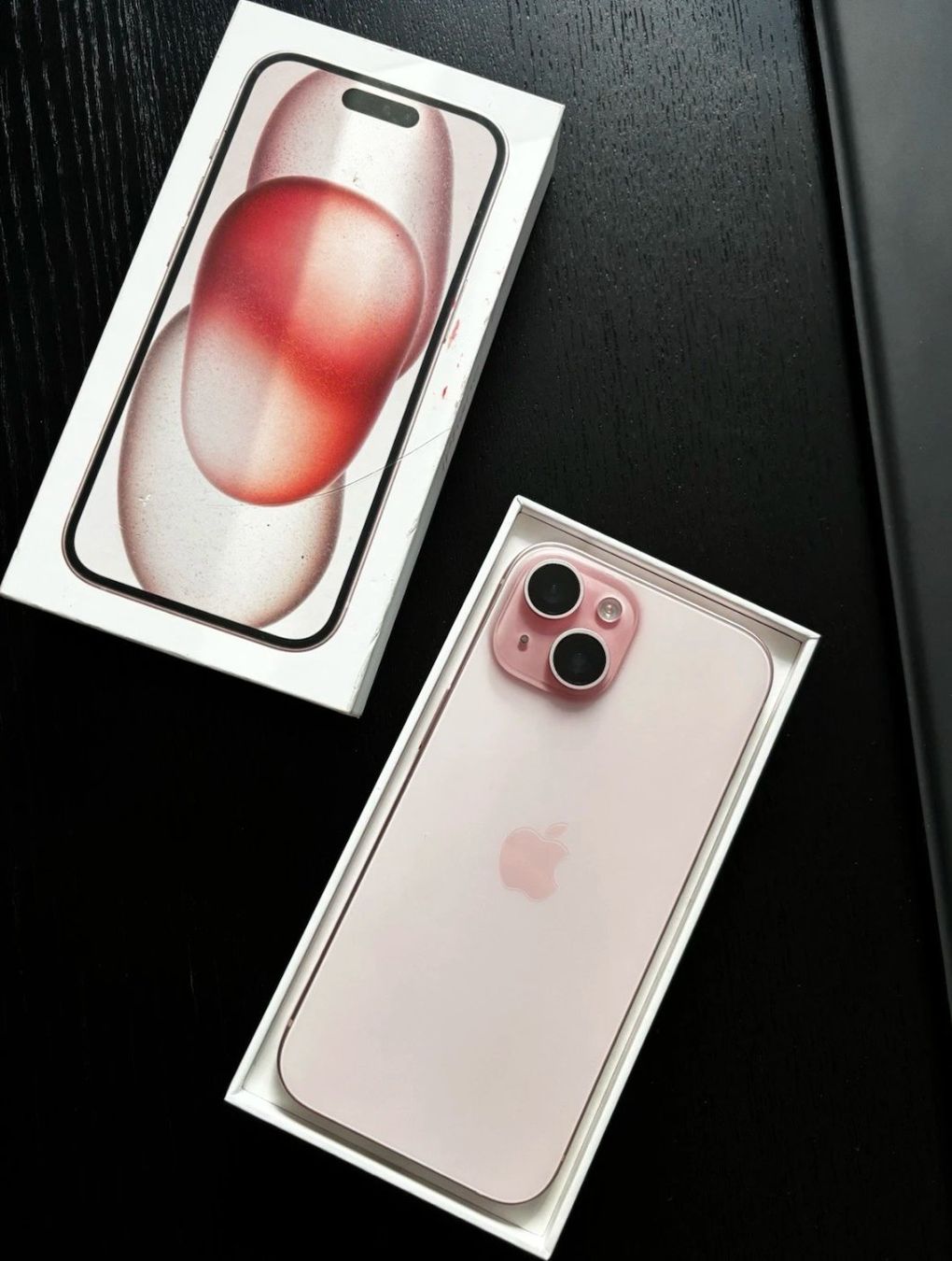 Apple Telefoni cellulari / Smartphones: iPhone 15 (128GB) Akku 99% – Usato da Luzern venduto da Waince786