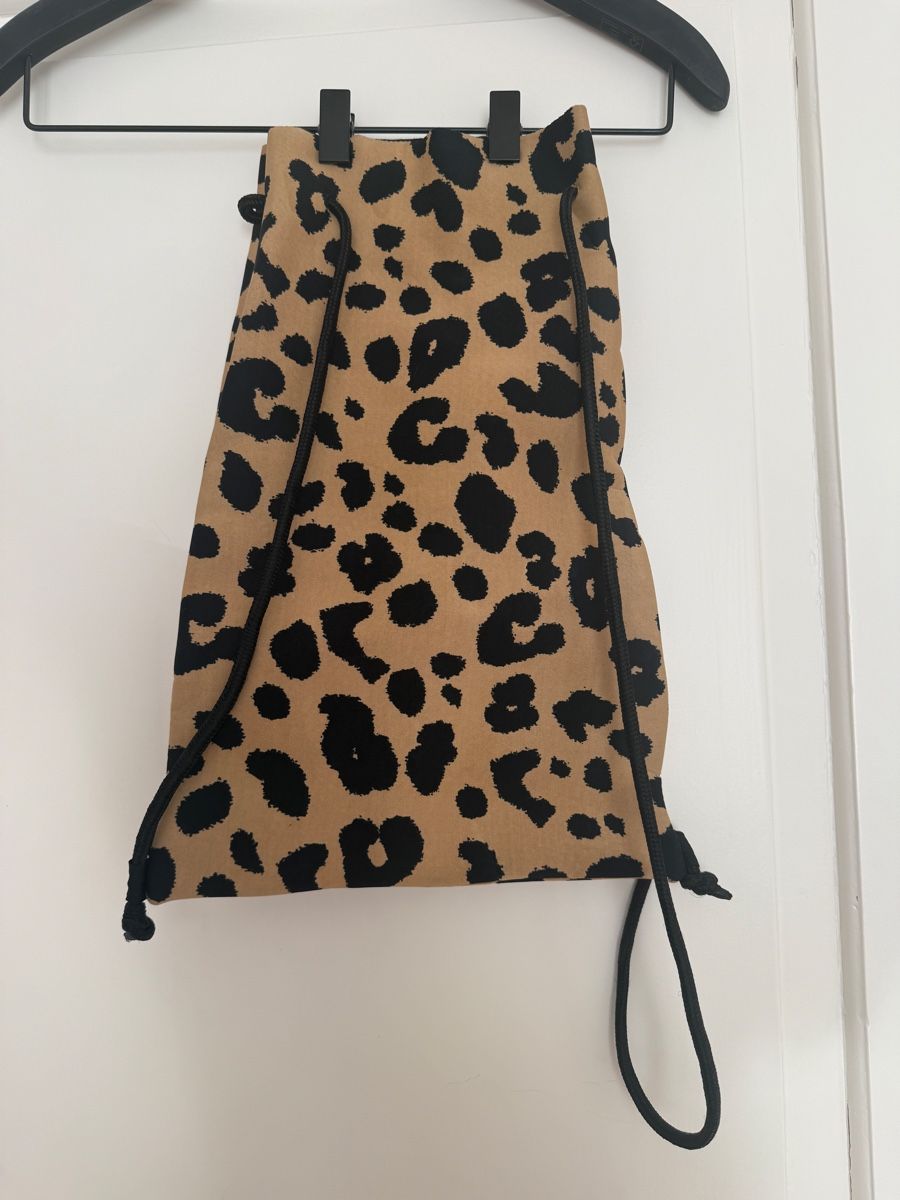 Zaini: Gymbag von Triangl mit Leoprint – Nuovo (secondo la descrizione) da Chur venduto da adien 1