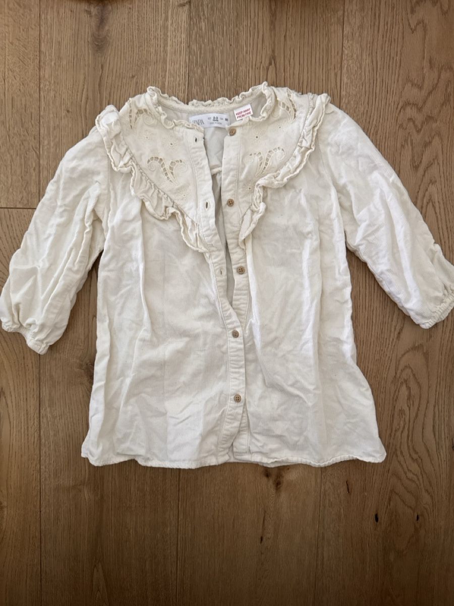 Zara Vestiti & Gonne: Robe velours côtelé Zara 98 – Usato da Montreux venduto da canori