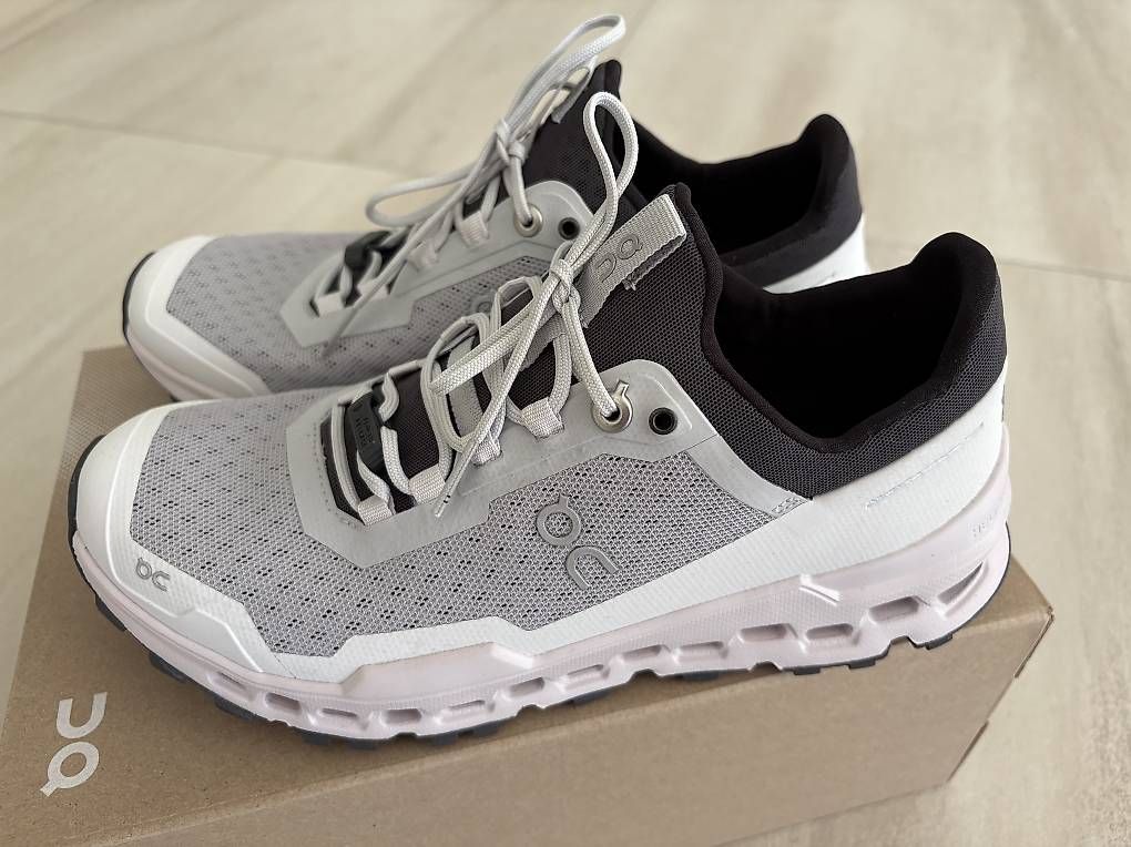 Scarpe da donna: Baskets On Cloudultra 2  – Usato da Pambio-Noranco venduto da Derimey 1