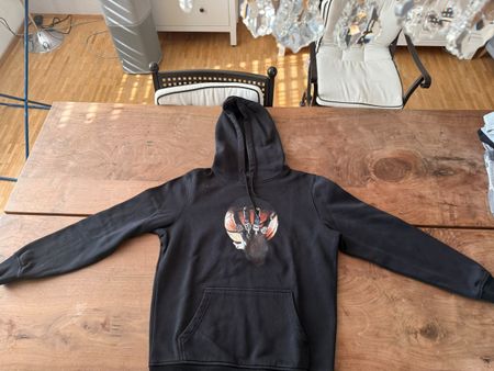 Kapuzenpullover Mister Tee schwarz Grösse L guter Zustand