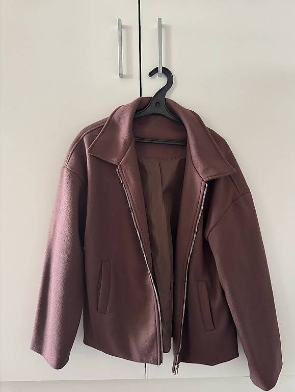 Giacche: Oversized Brown Wool-Look Biker Jacket  Size M – Usato da Lausanne venduto da ais_yxt8
