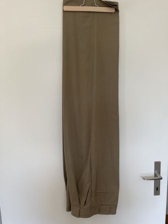 Elegante Marlenehose khaki Mango 36