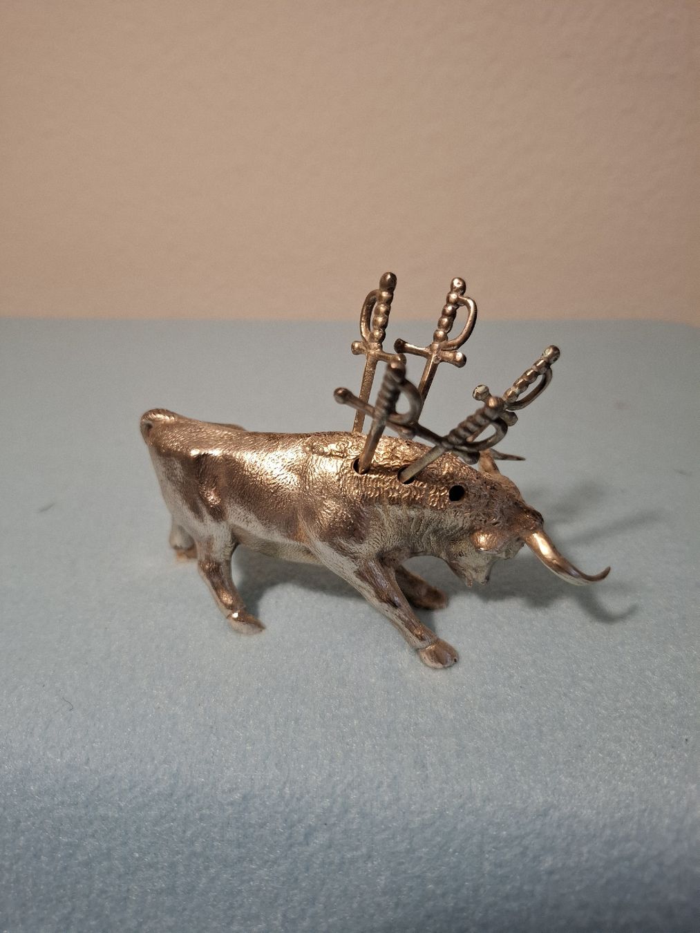 Statuette: Stier Metall versilbert – Usato da Zürich venduto da arm_9ffr 4