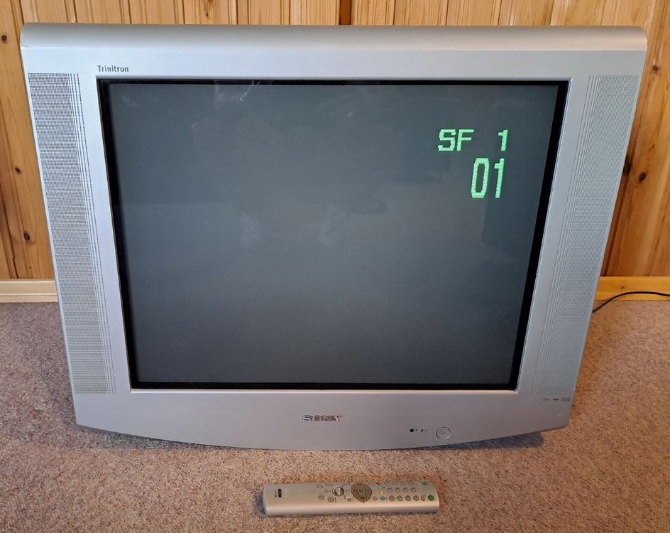 Sony Trinitron CRT-TV (Gebraucht) in Wil SG für CHF 260 – nur Abholung ...