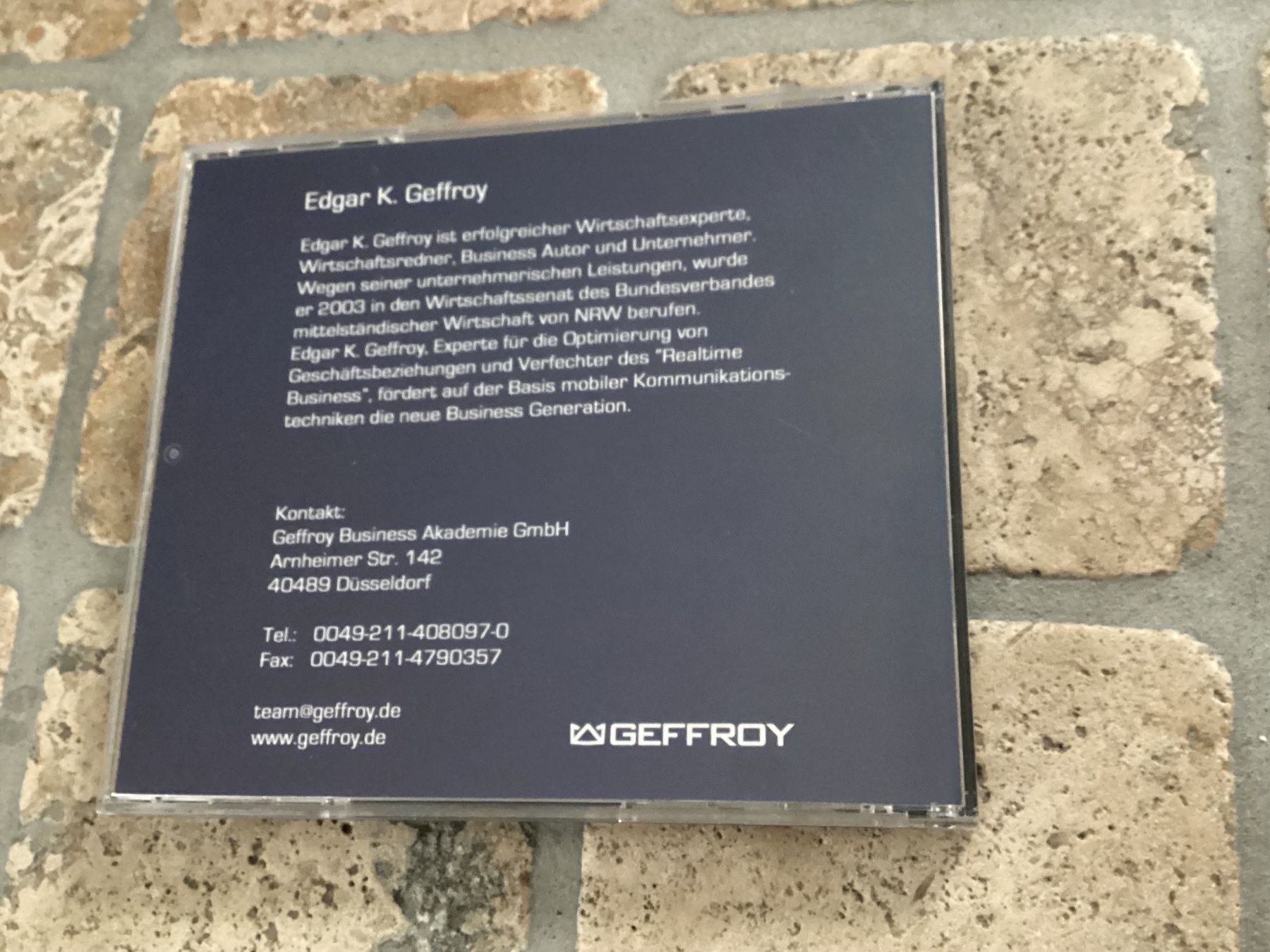 Tutti i DVDs: Edgar K. Geffroy, Machen sie ihre eigene Konjunktur – Usato da Mörschwil venduto da Monzar 5