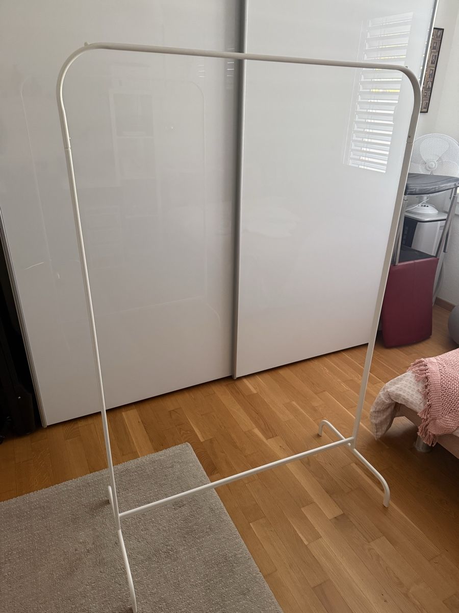Sonstige Dekorationen & Accessoires: Weisser Kleiderständer – Gebraucht aus Schwarzenbach SG von ron_fb55