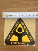 Alter Schweizer Zivilschutz Aufkleber dreisprachig