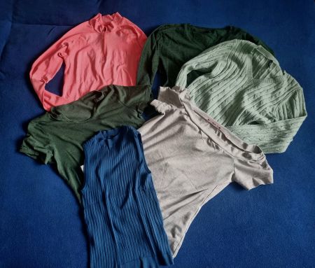 Kleiderpaket Pullover / T-Shirt