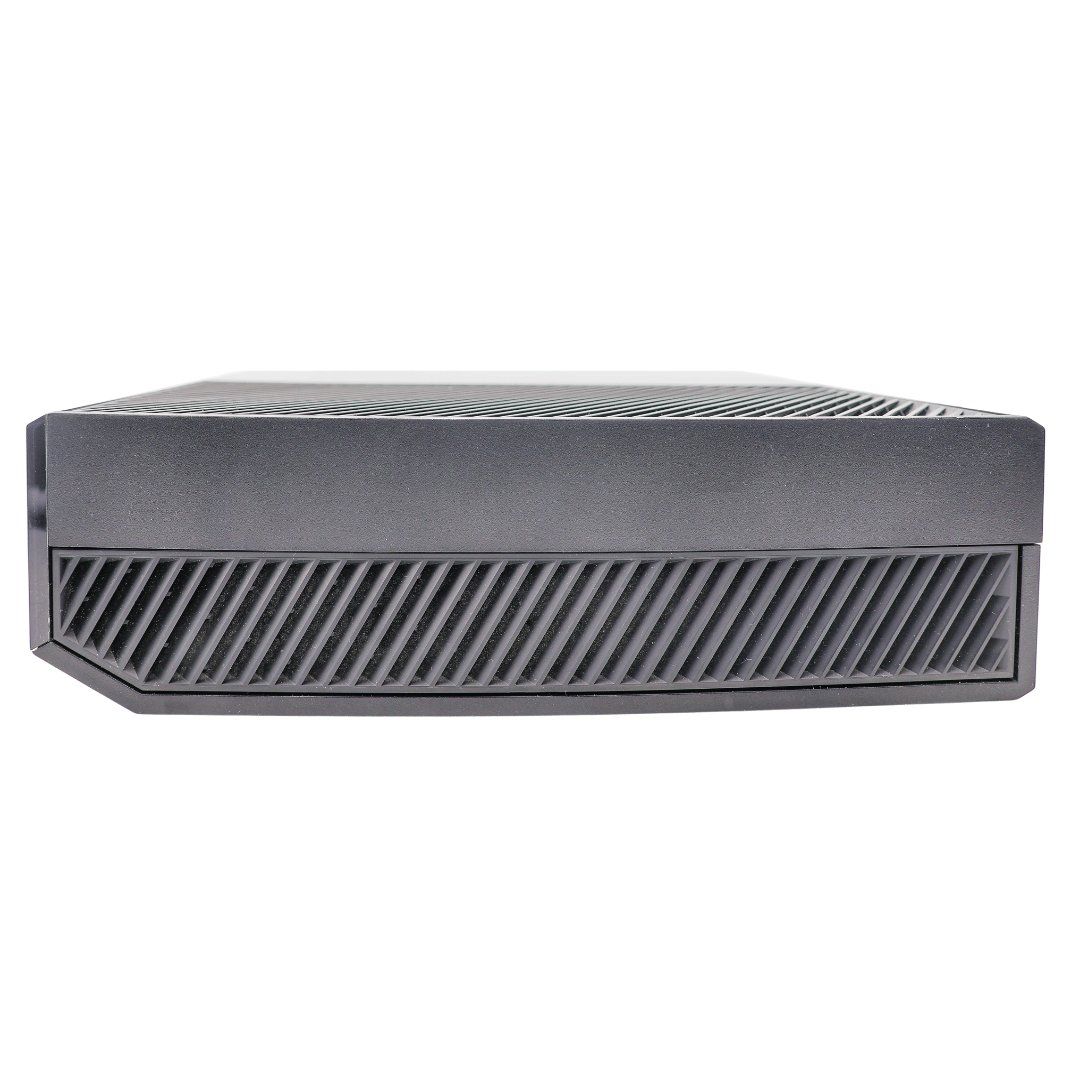 Microsoft Console: Xbox One Console + Controller – Usato da Paudex venduto da dindeboy 4