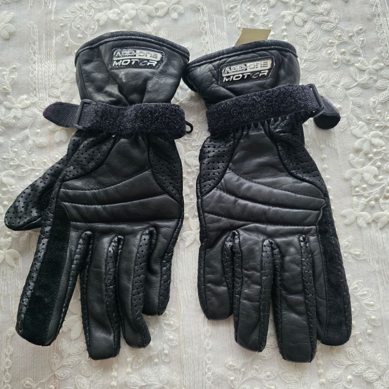 Caschi & visiere: Motorradhelm mit Handschuhe, Grösse M. Super Angebot! – Usato da Rheinsulz venduto da Dred 6