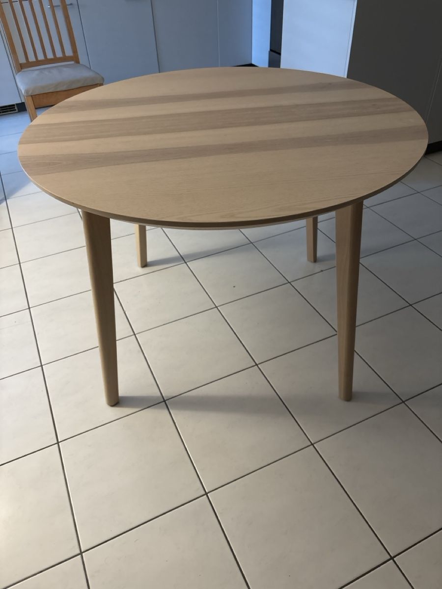 Ikea Tavoli: Runder Esstisch, guter Zustand – Usato da Langenthal venduto da efe_6b8l 1