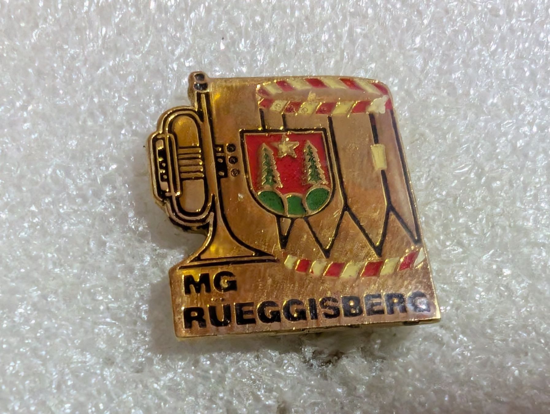 Placchette & Badge: Ansteckpin 204: MG Rüeggisberg – Usato da Oppligen venduto da Pin-Fall-Shop