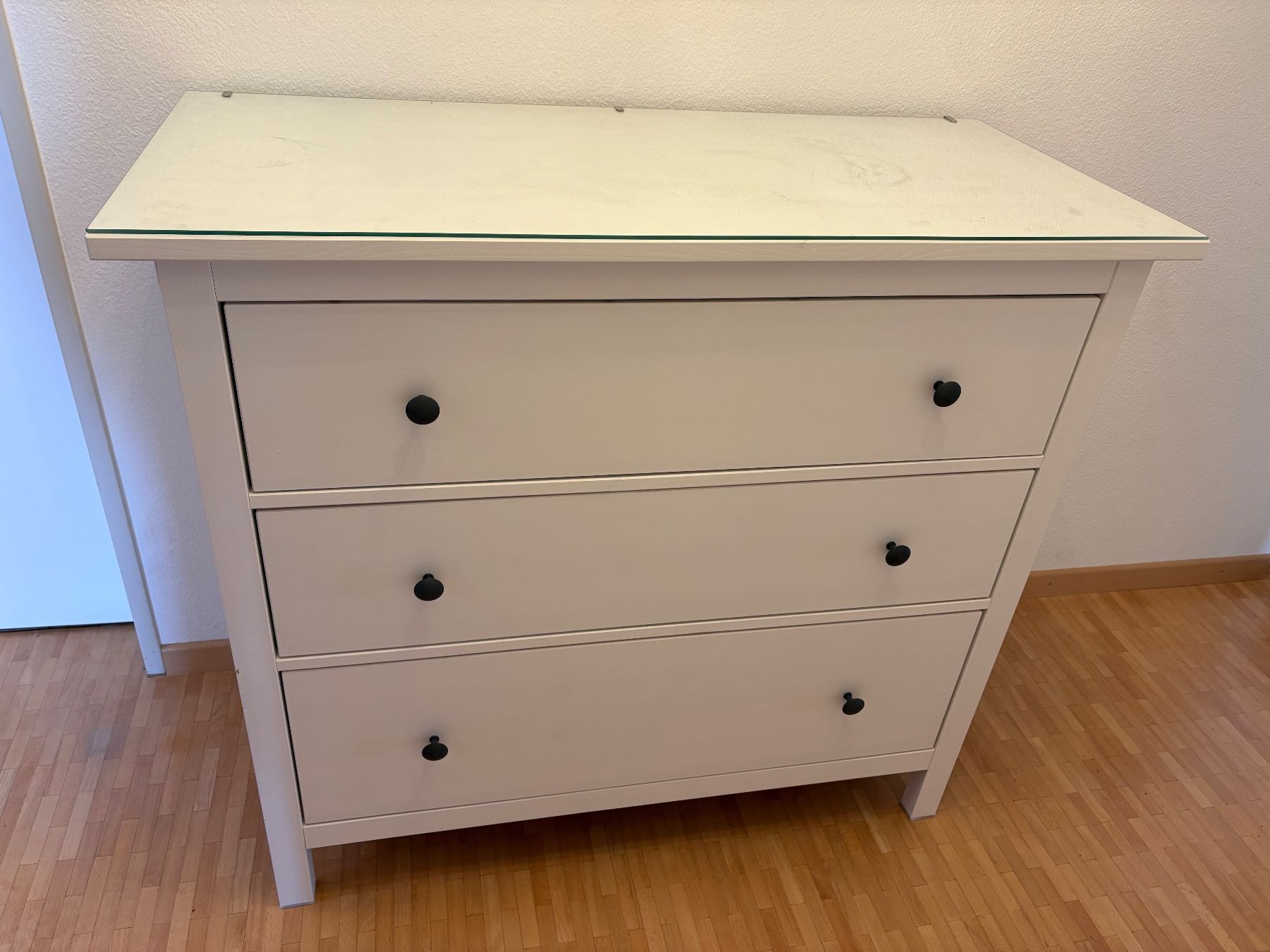 Ikea Cassettiere: HEMNES Kommode mit 3 Schubladen – Usato da Winterthur venduto da domenico_84 6