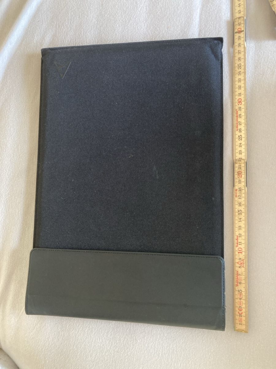 Asus Coques & Sacs: Asus ZenBook Hülle – D'occasion à Ruswil par Kim_gn2d 2