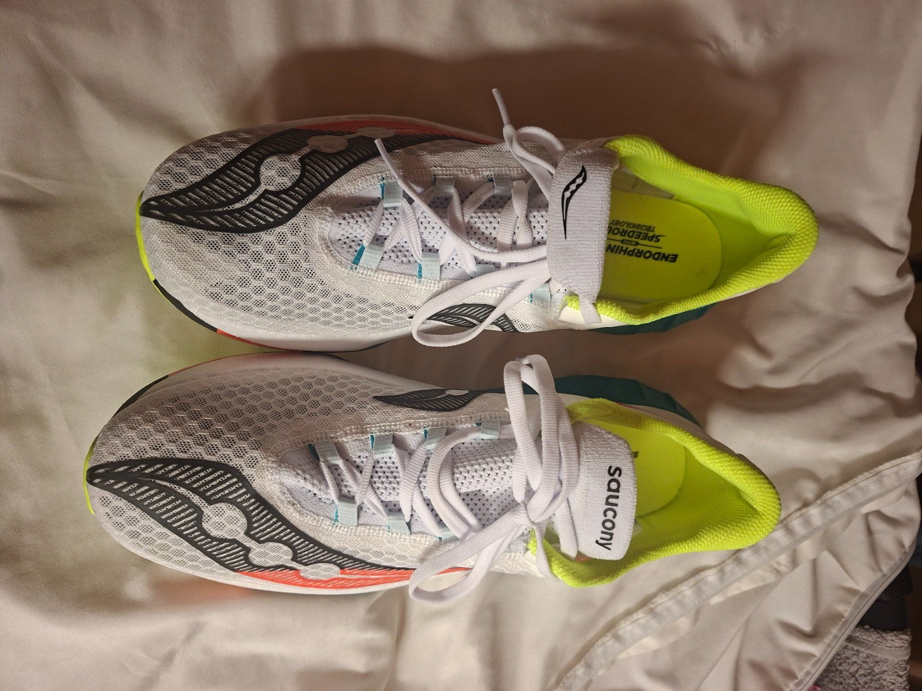 Saucony Herrenschuhe: Saucony Endorphin Pro 4 – Neu (gemäss Beschreibung) aus Neerach von and_p6gx 2