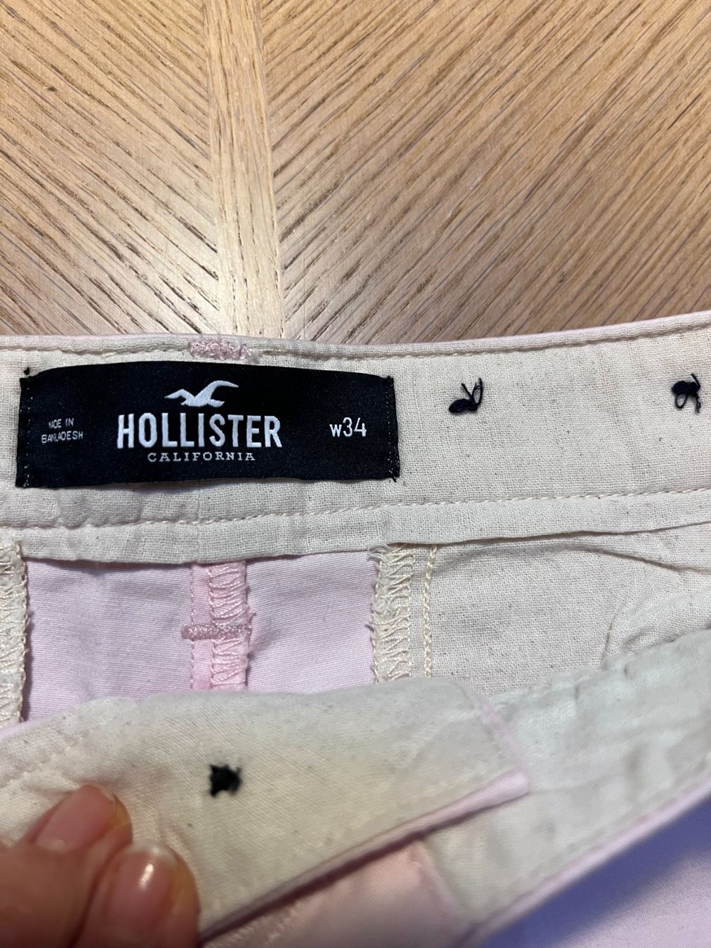 Hollister Pantaloni: Bermuda Hollister – Nuovo (secondo la descrizione) da Caslano venduto da Elena61 2