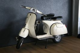 Vespa Super 150