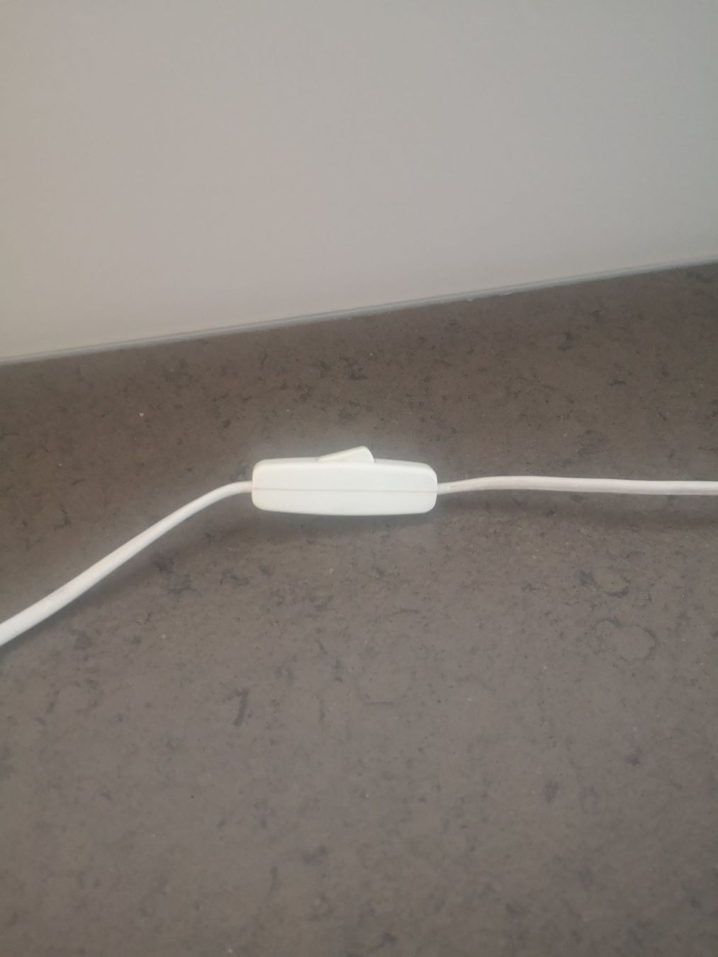 Ikea Tables de nuit: Nachttischlampe – D'occasion à Lostorf par rubileo 2