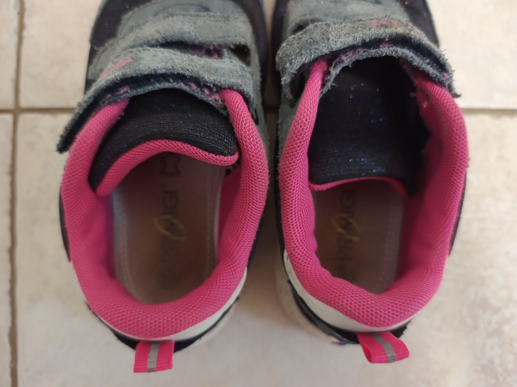 Primigi Scarpe per ragazze: Primigi Sneaker Mädchen, Gr. 32 – Usato da Emmetten venduto da Hornberger 3