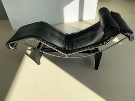 Le Corbusier LC4 Chaiselongue