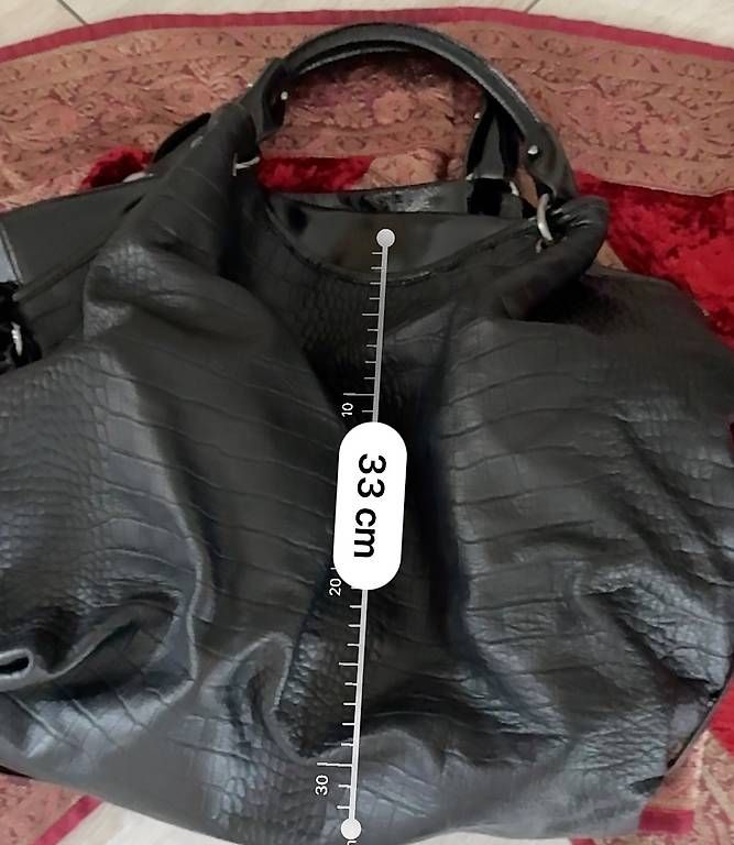 Borse da donna: Handtasche schwarz – Usato da Bergdietikon venduto da ulr_r9x5 3