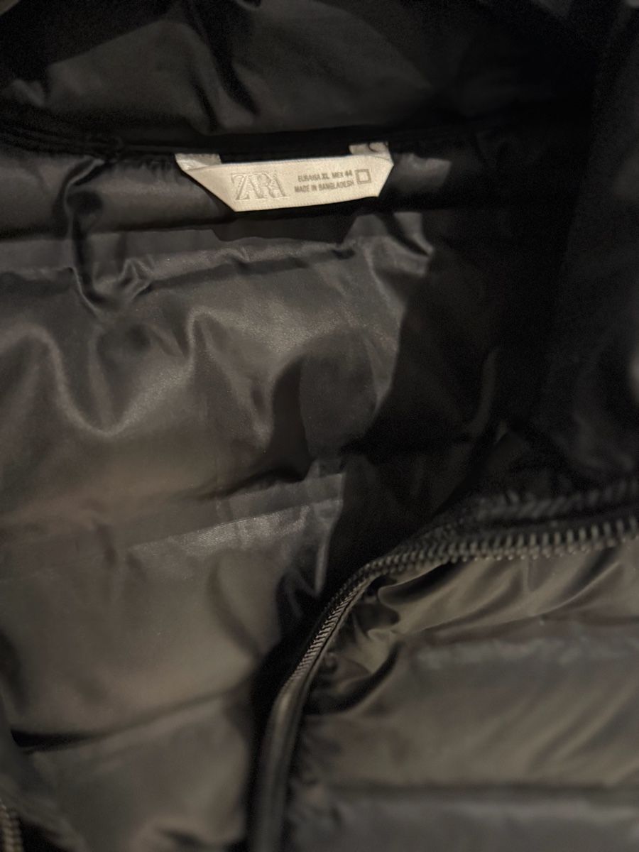 Gilet & Giacche: Steppweste von ZARA  – Nuovo e nell'imballaggio originale da Tennwil venduto da Zaylaaa 3