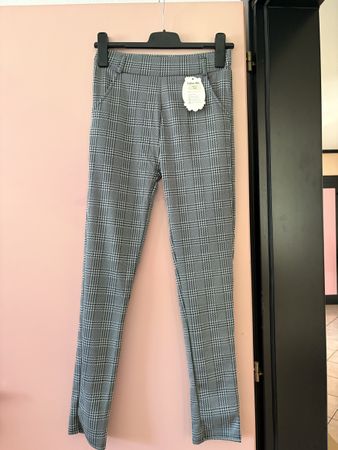 Pantaloni a quadri grigi 