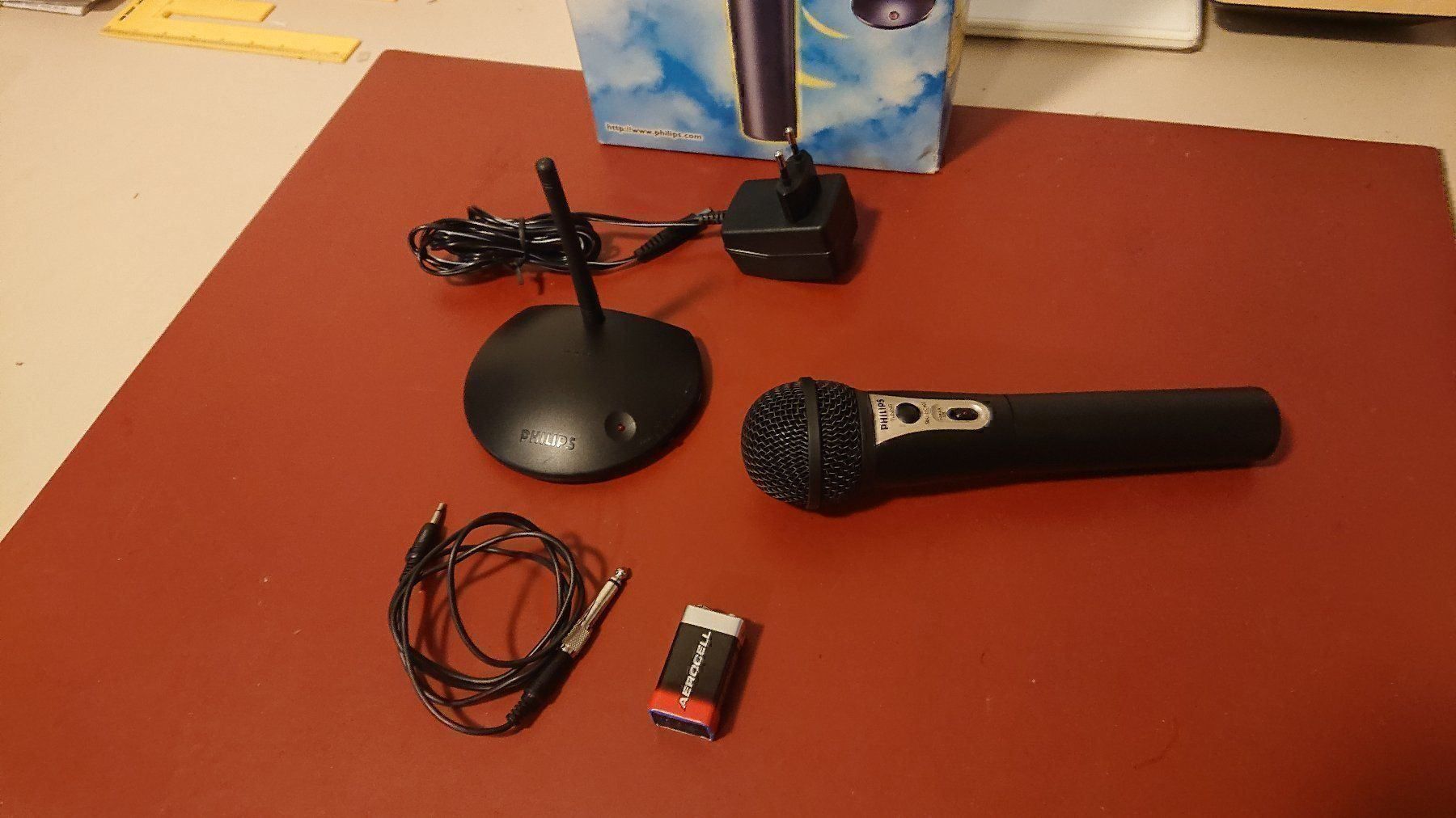 Philips Microfoni: Mikrofon Philips SBC MC-600 – Usato da Reinach BL venduto da Hampe45