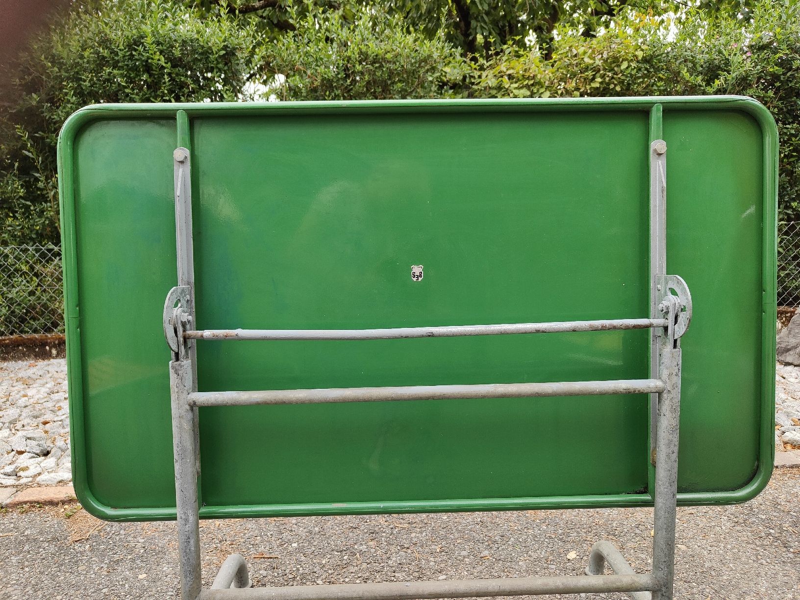 Tischset: Alter Blechtisch Sissach Embru Bigla – Gebraucht aus Mellingen von Artrena 8