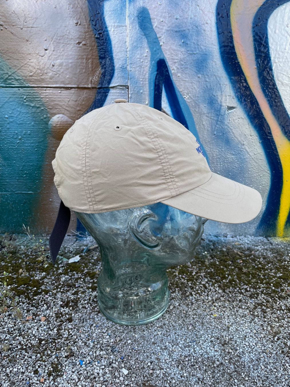 North Face Copricapi, berretti & cappellini: Vintage Y2K North Face 6-Panel Ripstop Cap – Usato da Zürich venduto da le_souk 1