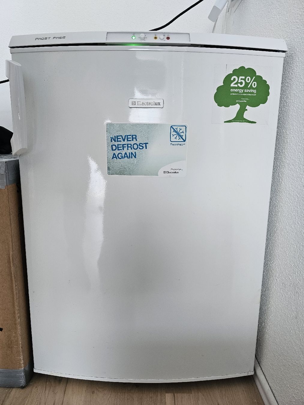 Congélateurs: Electrolux Tiefkühlschrank Frost-Free – D'occasion à Villmergen par Liza2005