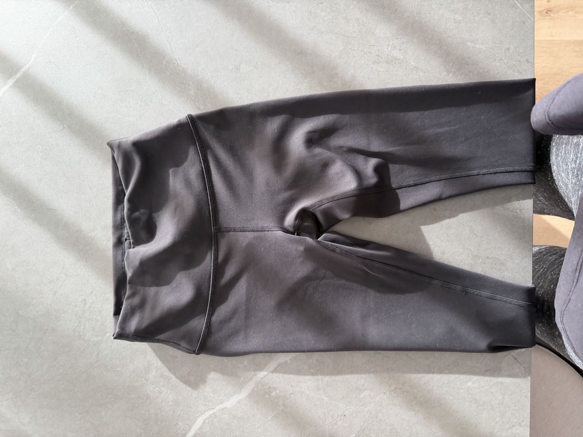 Lululemon Leggings: Wunder Train Tights Lululemon Gr. 4 – Gebraucht aus Lachen SZ von MorenaW01 2
