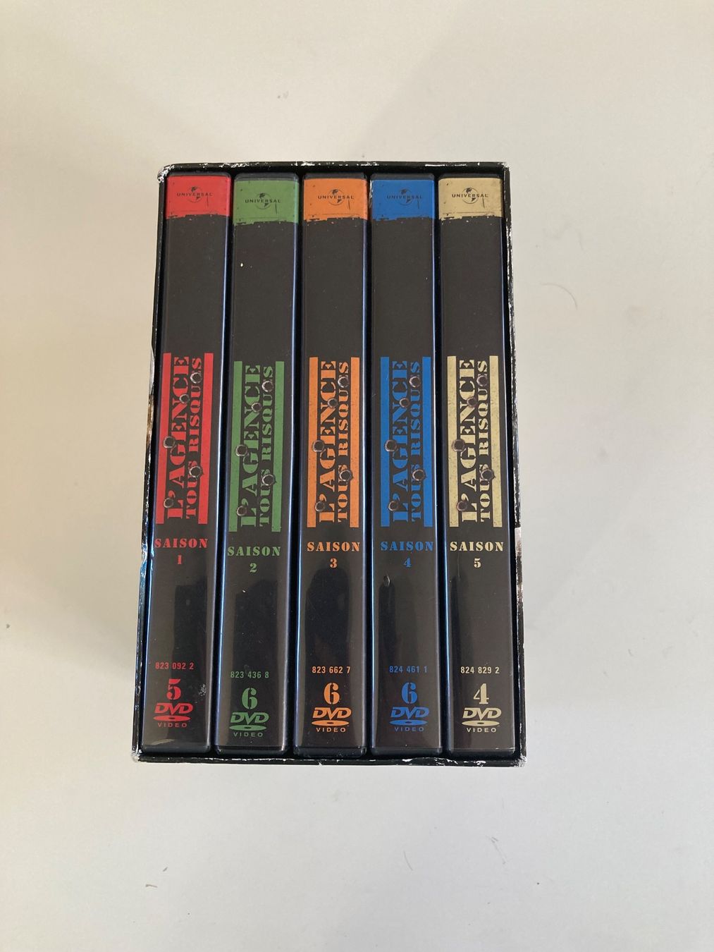 Tutti i DVDs: Coffret DVD Agence Tous Risques intégrale 27 disques – Usato da Bassecourt venduto da CALUMET-X 3